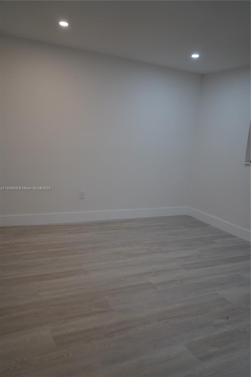 2727 NW 17th Ter 305, Miami, Florida 33125, 3 Bedrooms Bedrooms, ,2 BathroomsBathrooms,Residentiallease,For Rent,2727 NW 17th Ter 305,A11538808