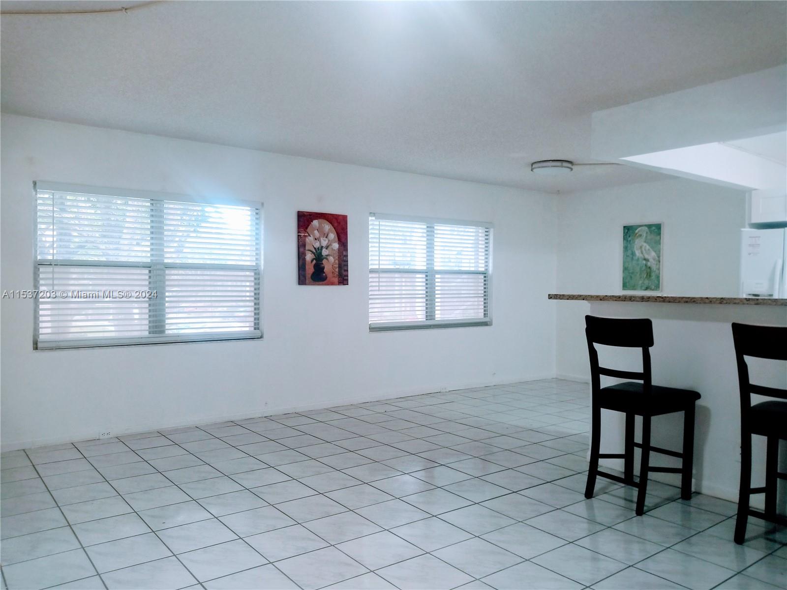 200 132nd Way, Pembroke Pines, FL, 33027 United States, 2 Bedrooms Bedrooms, ,2 BathroomsBathrooms,Residential,For Sale,132nd Way,A11537203