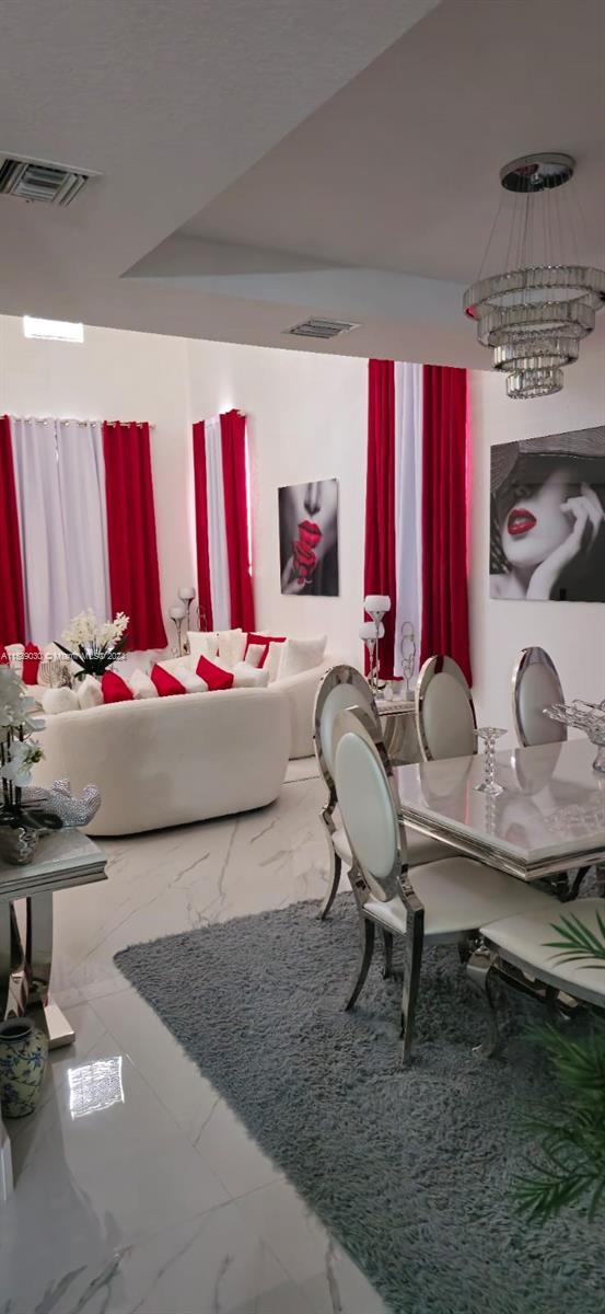 642 SE 37th Pl, Homestead, Florida 33033, 5 Bedrooms Bedrooms, ,3 BathroomsBathrooms,Residential,For Sale,642 SE 37th Pl,A11539030