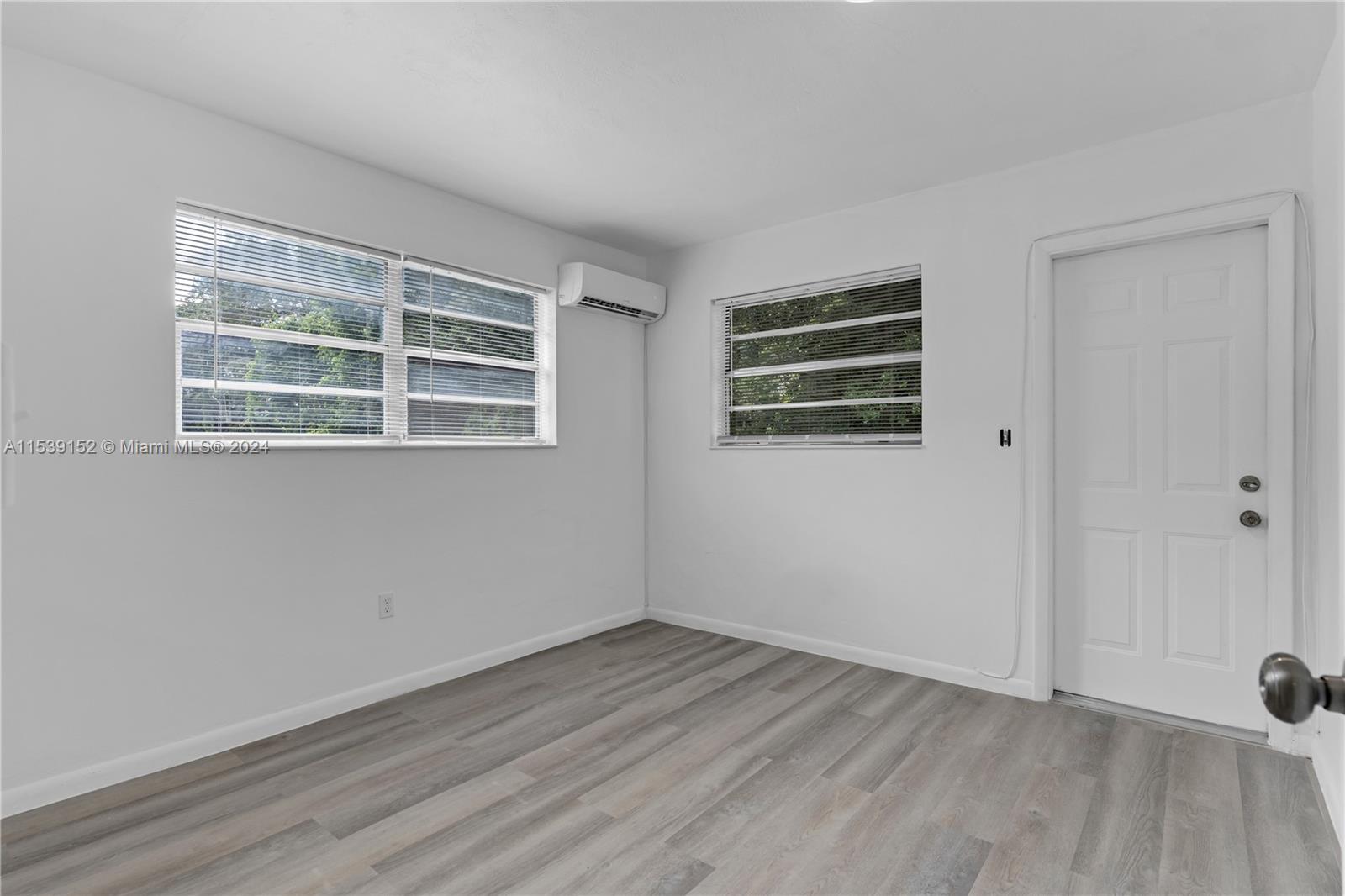 54 NW 62nd St 3, Miami, Florida 33150, 1 Bedroom Bedrooms, ,1 BathroomBathrooms,Residentiallease,For Rent,54 NW 62nd St 3,A11539152