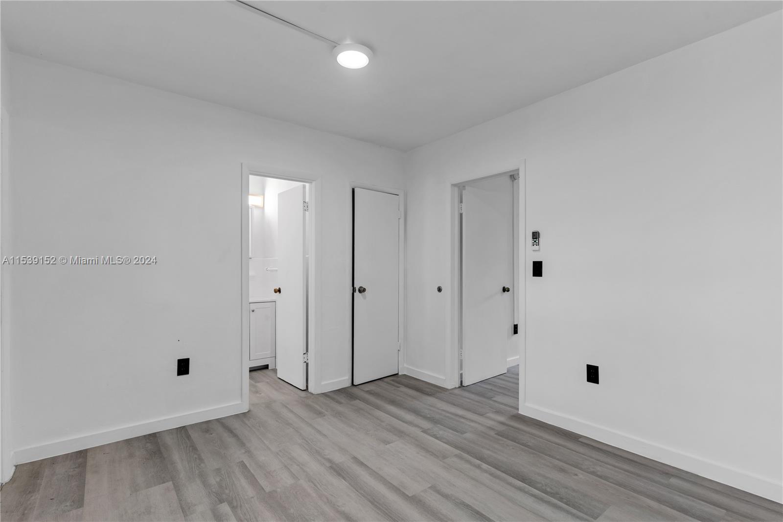 54 NW 62nd St 3, Miami, Florida 33150, 1 Bedroom Bedrooms, ,1 BathroomBathrooms,Residentiallease,For Rent,54 NW 62nd St 3,A11539152