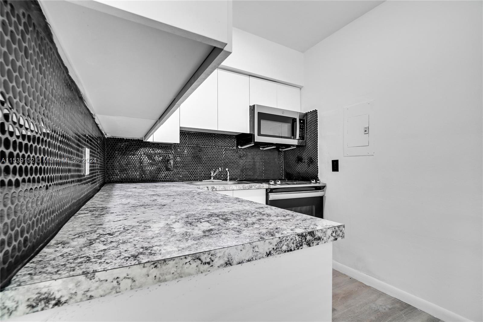 54 NW 62nd St 3, Miami, Florida 33150, 1 Bedroom Bedrooms, ,1 BathroomBathrooms,Residentiallease,For Rent,54 NW 62nd St 3,A11539152