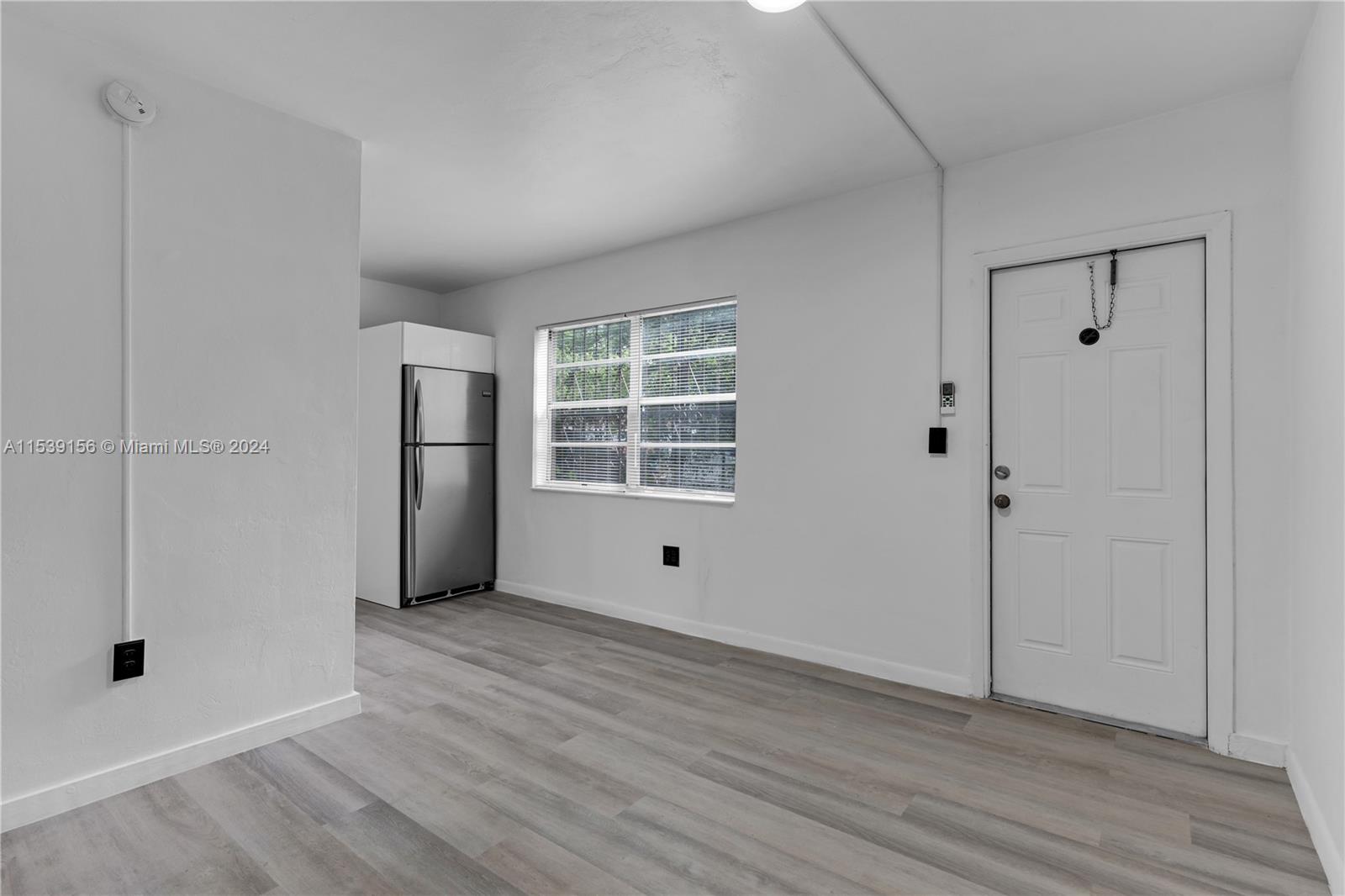 56 NW 62nd St 2, Miami, Florida 33150, 2 Bedrooms Bedrooms, ,1 BathroomBathrooms,Residentiallease,For Rent,56 NW 62nd St 2,A11539156