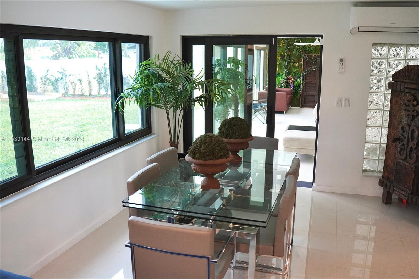 714 NW 8 AVE, Dania Beach, Florida 33004, 4 Bedrooms Bedrooms, ,3 BathroomsBathrooms,Residential,For Sale,714 NW 8 AVE,A11539144