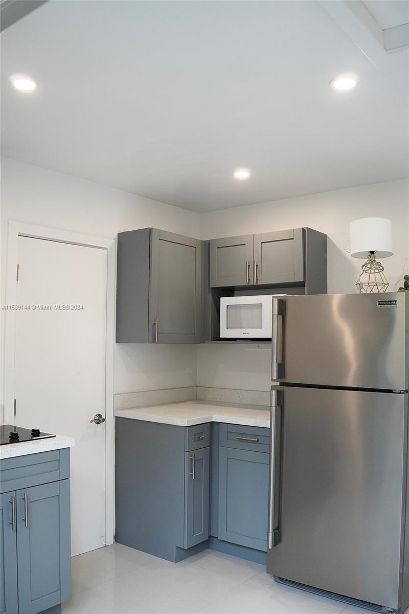 714 NW 8 AVE, Dania Beach, Florida 33004, 4 Bedrooms Bedrooms, ,3 BathroomsBathrooms,Residential,For Sale,714 NW 8 AVE,A11539144