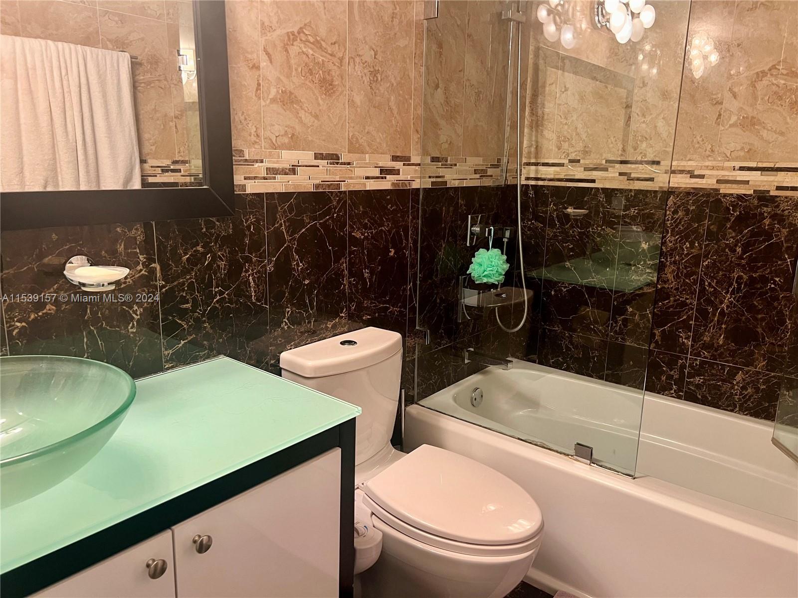 2030 S Ocean Dr 2018, Hallandale Beach, Florida 33009, 2 Bedrooms Bedrooms, ,2 BathroomsBathrooms,Residentiallease,For Rent,2030 S Ocean Dr 2018,A11539157
