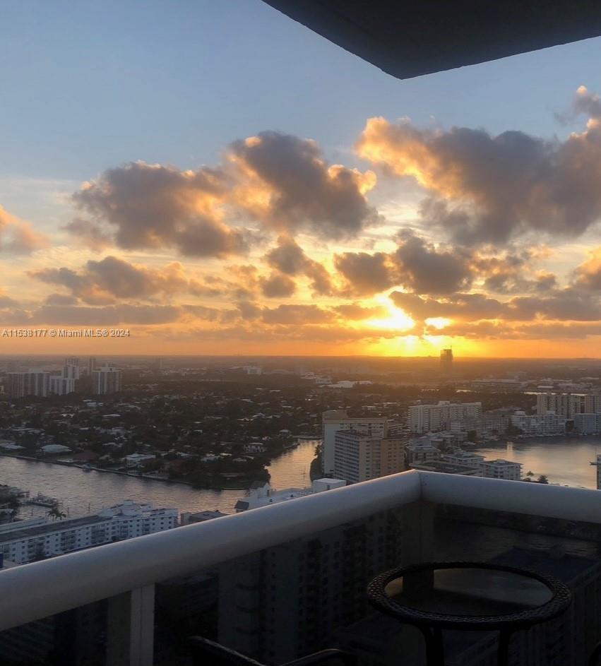 1830 S Ocean Dr 3506, Hallandale Beach, Florida 33009, 2 Bedrooms Bedrooms, ,2 BathroomsBathrooms,Residential,For Sale,1830 S Ocean Dr 3506,A11538177