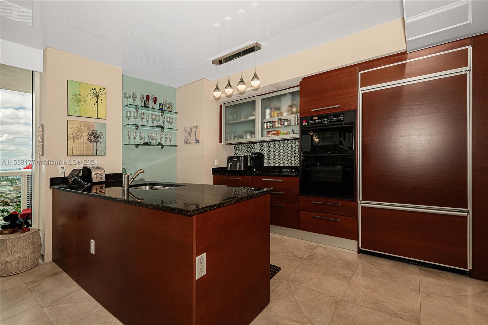 1830 S Ocean Dr 3506, Hallandale Beach, Florida 33009, 2 Bedrooms Bedrooms, ,2 BathroomsBathrooms,Residential,For Sale,1830 S Ocean Dr 3506,A11538177