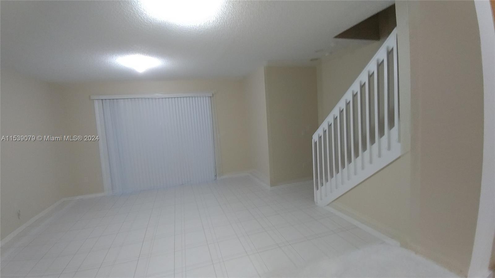 2242 NE 42nd Cir, Homestead, Florida 33033, 4 Bedrooms Bedrooms, ,3 BathroomsBathrooms,Residentiallease,For Rent,2242 NE 42nd Cir,A11539079