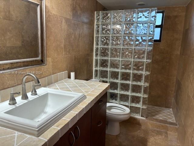 9022 NE 8th Ave 2K, Miami Shores, Florida 33138, 2 Bedrooms Bedrooms, ,1 BathroomBathrooms,Residential,For Sale,9022 NE 8th Ave 2K,A11539196