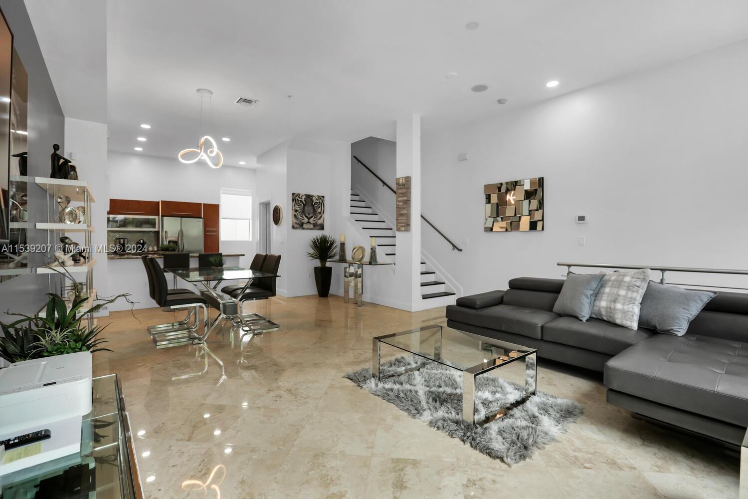 781 4th Ave, Fort Lauderdale, FL, 33304 United States, 3 Bedrooms Bedrooms, ,3 BathroomsBathrooms,Residential,For Sale,4th Ave,A11539207