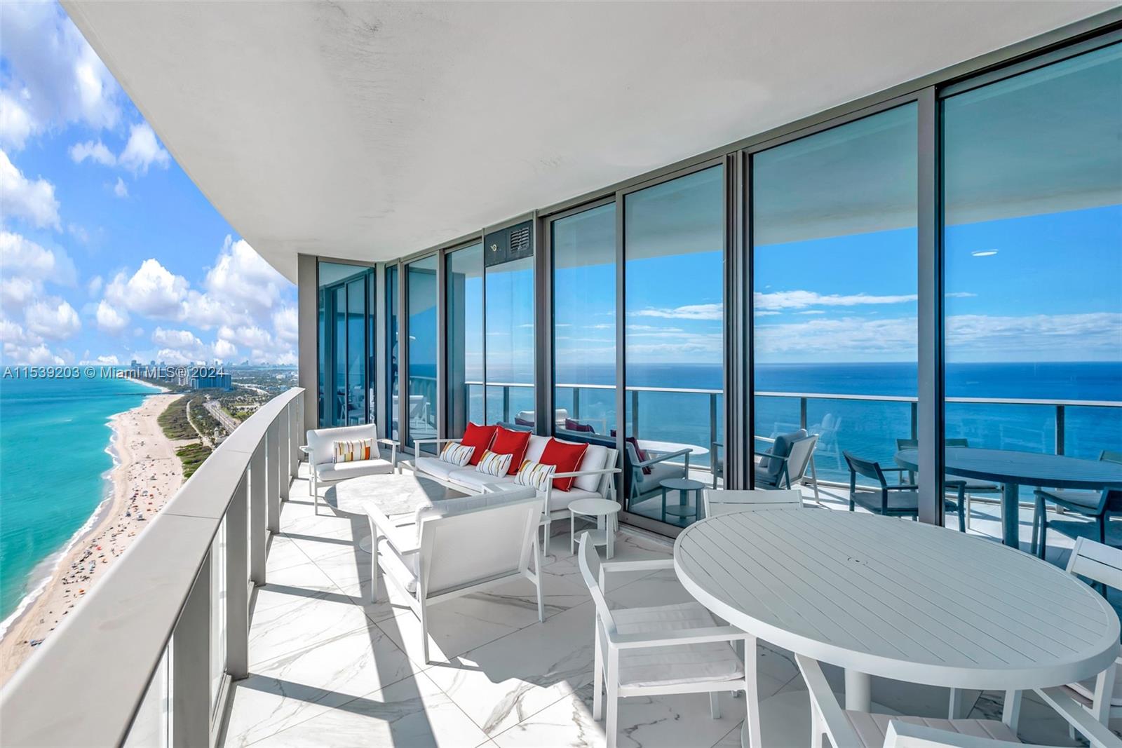 15701 Collins Ave, Sunny Isles Beach, FL, 33160 United States, 2 Bedrooms Bedrooms, ,2 BathroomsBathrooms,Residential,For Sale,Collins Ave,A11539203