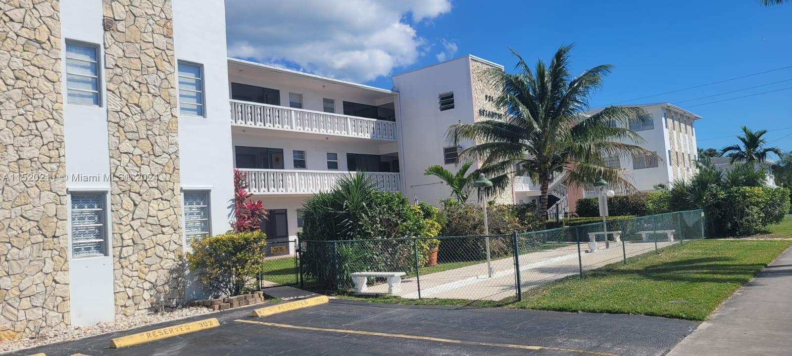 721 Atlantic Shores Blvd 101, Hallandale Beach, Florida 33009, 2 Bedrooms Bedrooms, ,2 BathroomsBathrooms,Residential,For Sale,721 Atlantic Shores Blvd 101,A11520211