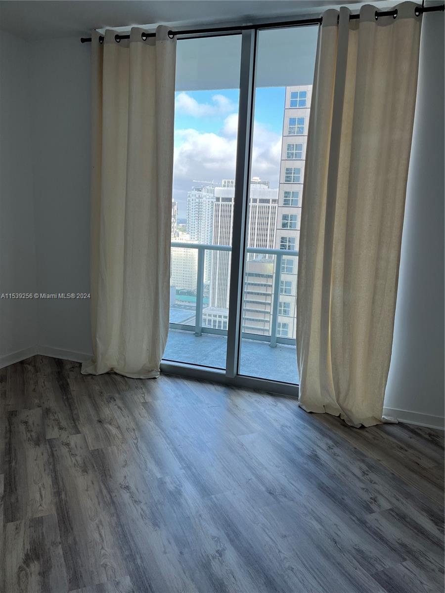 300 S Biscayne Blvd T-2805, Miami, Florida 33131, 1 Bedroom Bedrooms, ,1 BathroomBathrooms,Residentiallease,For Rent,300 S Biscayne Blvd T-2805,A11539256