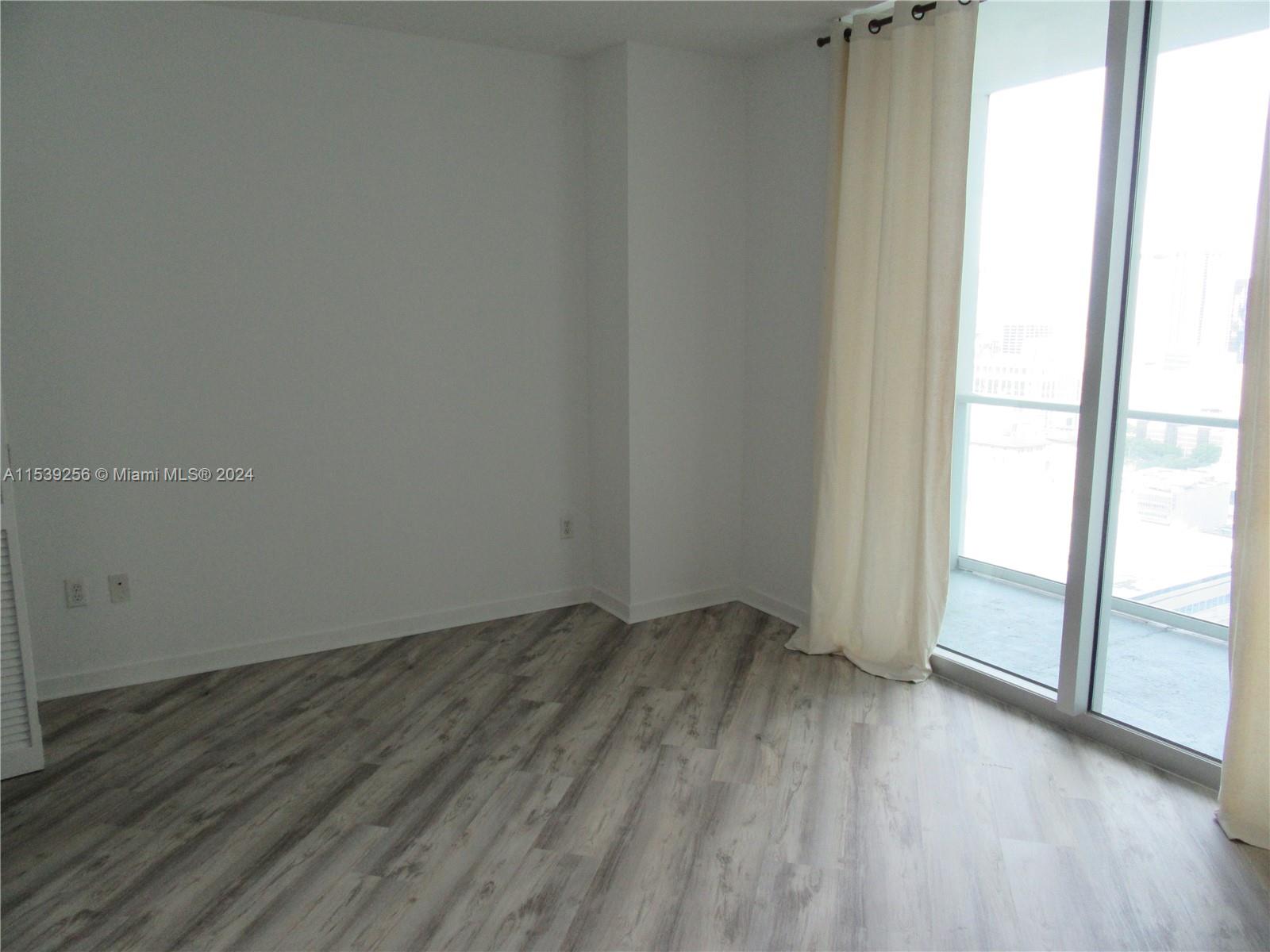 300 S Biscayne Blvd T-2805, Miami, Florida 33131, 1 Bedroom Bedrooms, ,1 BathroomBathrooms,Residentiallease,For Rent,300 S Biscayne Blvd T-2805,A11539256