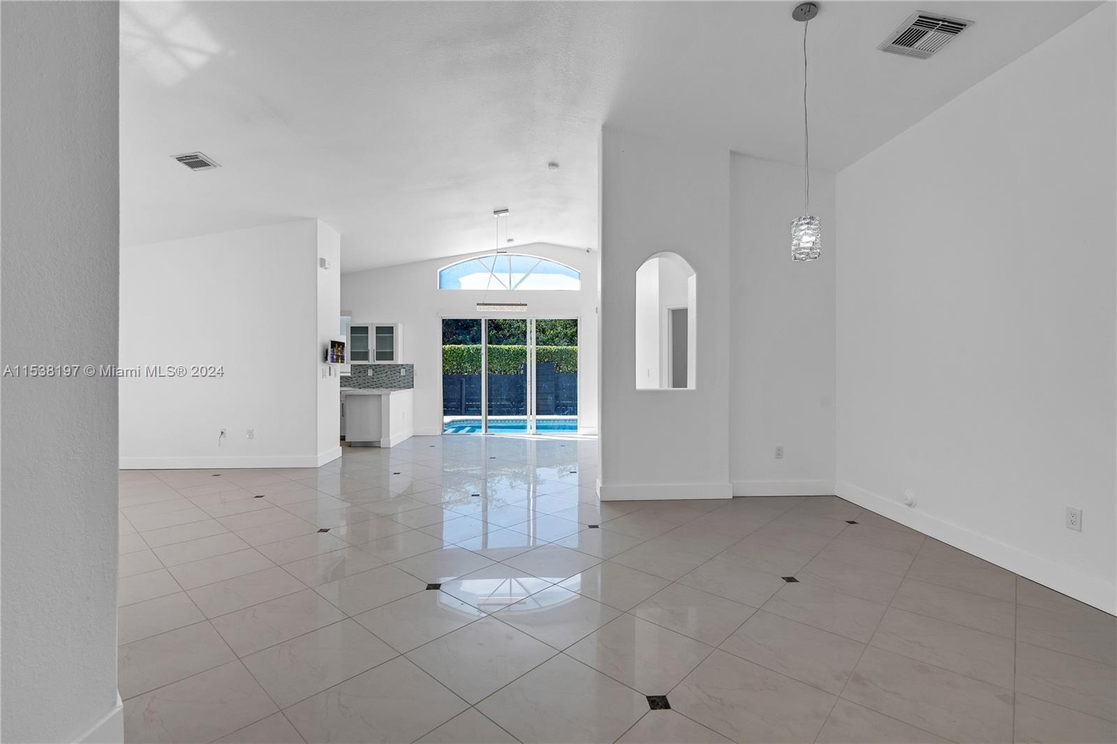 2236 SW 156th Ct, Miami, Florida 33185, 3 Bedrooms Bedrooms, ,2 BathroomsBathrooms,Residential,For Sale,2236 SW 156th Ct,A11538197
