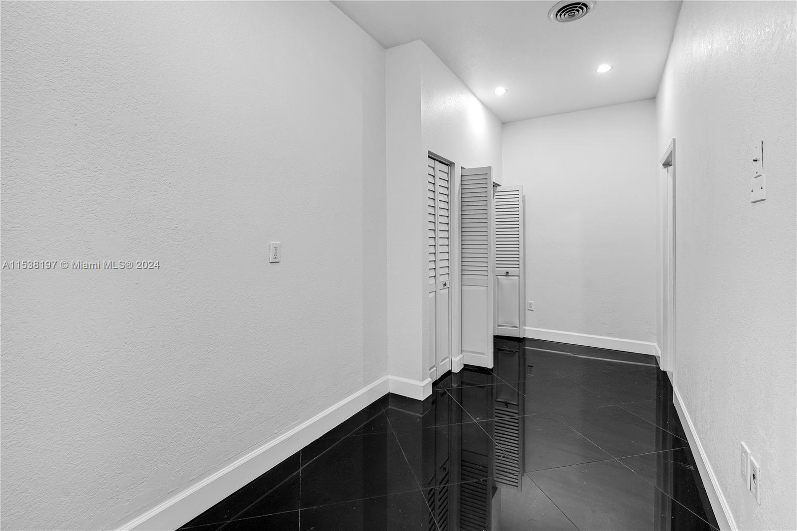 2236 SW 156th Ct, Miami, Florida 33185, 3 Bedrooms Bedrooms, ,2 BathroomsBathrooms,Residential,For Sale,2236 SW 156th Ct,A11538197