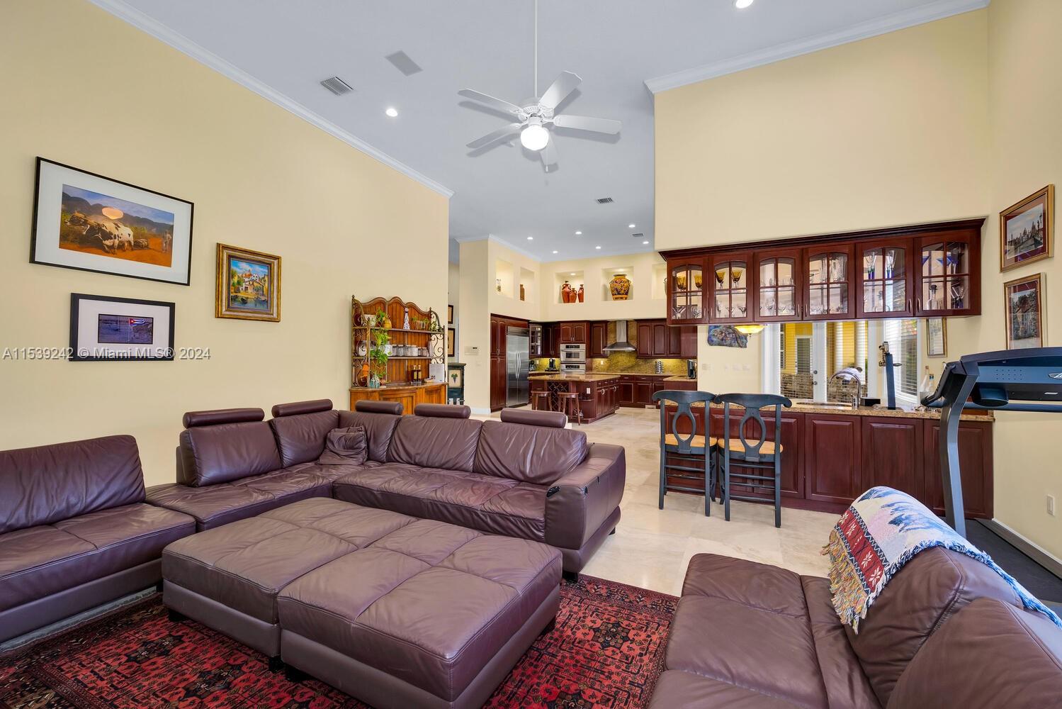 8855 111th Ter, Miami, FL, 33176 United States, 5 Bedrooms Bedrooms, ,5 BathroomsBathrooms,Residential,For Sale,111th Ter,A11539242