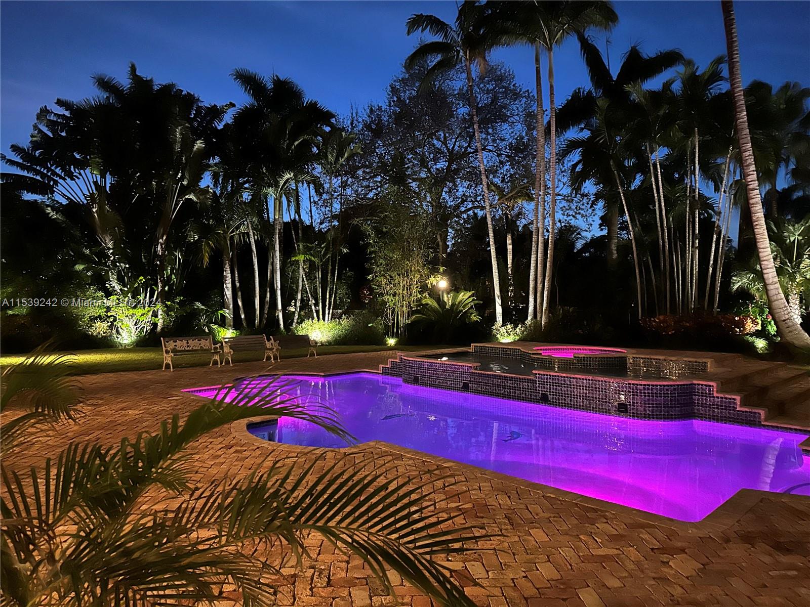 8855 111th Ter, Miami, FL, 33176 United States, 5 Bedrooms Bedrooms, ,5 BathroomsBathrooms,Residential,For Sale,111th Ter,A11539242