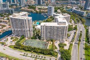 2500 Parkview dr 2009, Hallandale Beach, Florida 33009, 1 Bedroom Bedrooms, ,1 BathroomBathrooms,Residential,For Sale,2500 Parkview dr 2009,A11539289