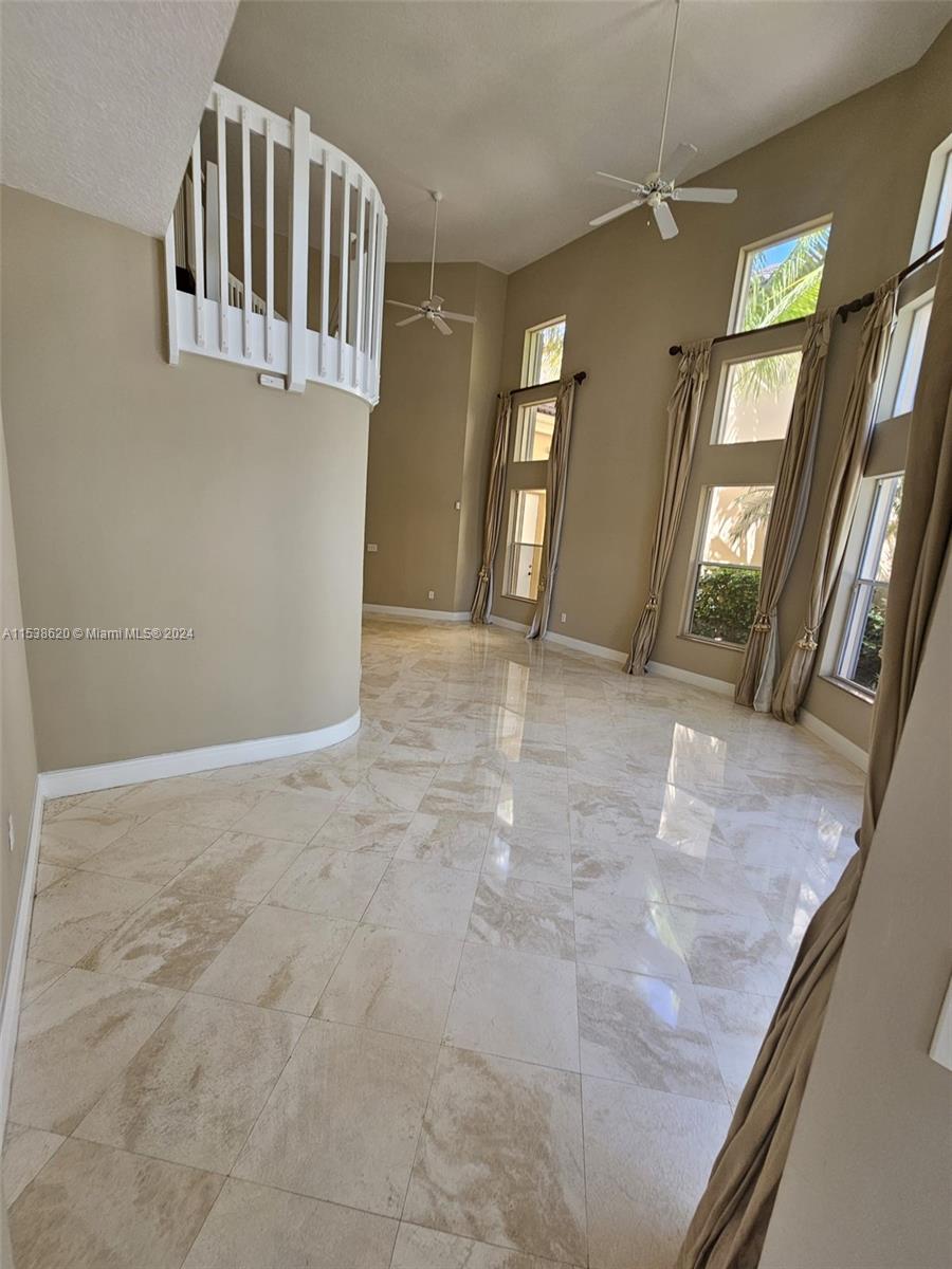 3772 NE 207th Ter, Aventura, Florida 33180, 4 Bedrooms Bedrooms, ,3 BathroomsBathrooms,Residentiallease,For Rent,3772 NE 207th Ter,A11538620