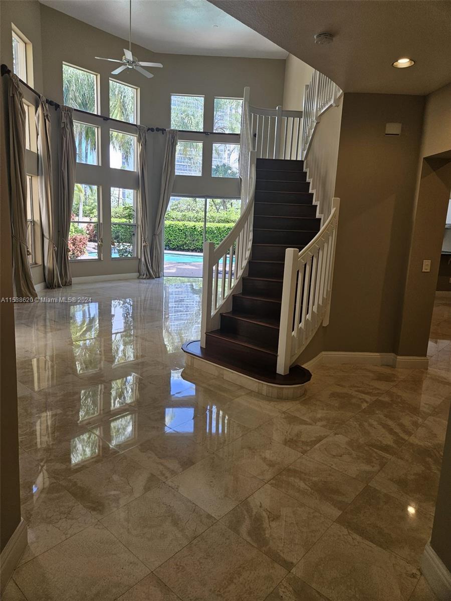 3772 NE 207th Ter, Aventura, Florida 33180, 4 Bedrooms Bedrooms, ,3 BathroomsBathrooms,Residentiallease,For Rent,3772 NE 207th Ter,A11538620