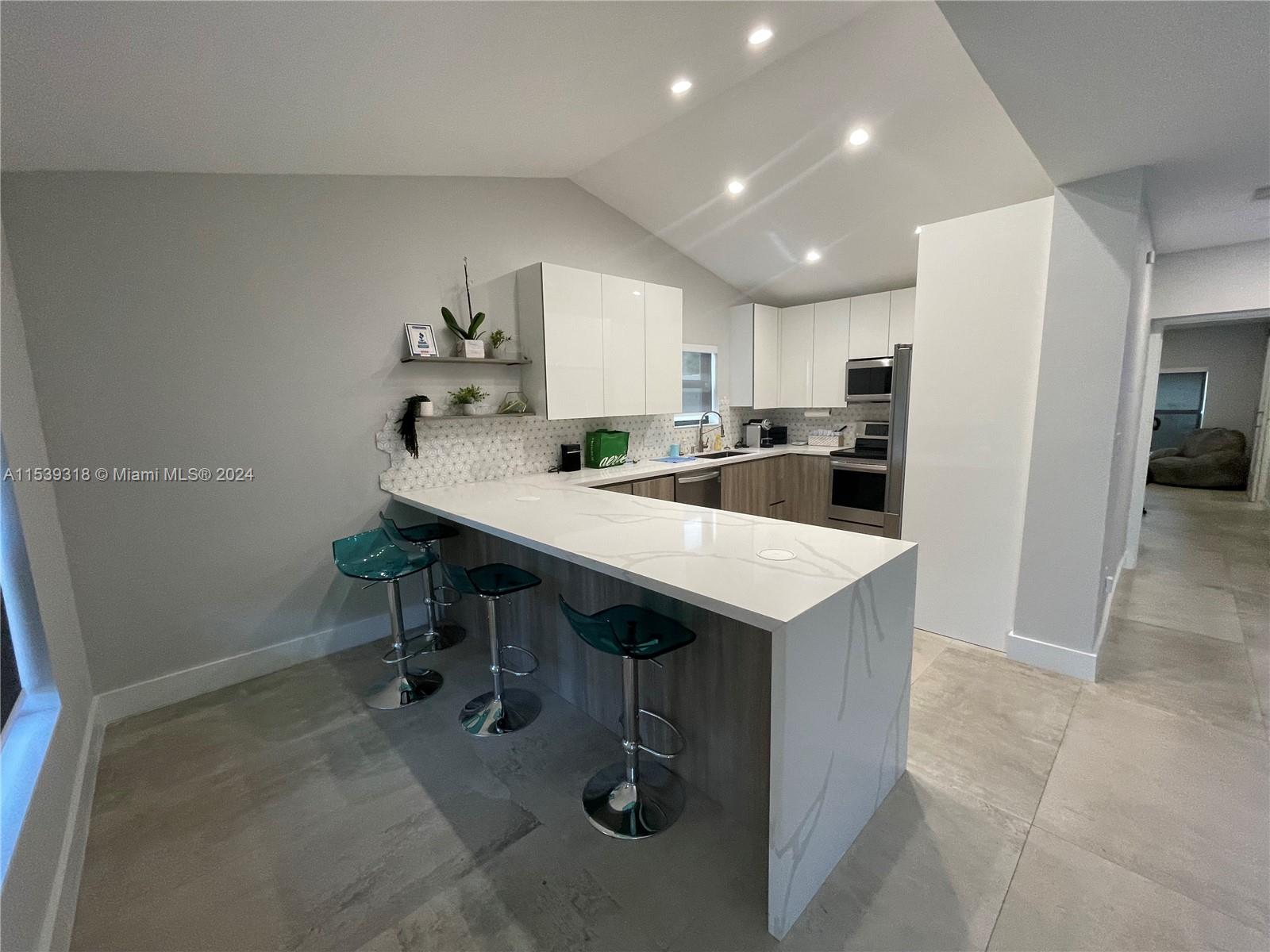4115 NW 4th St 0, Miami, Florida 33126, 3 Bedrooms Bedrooms, ,3 BathroomsBathrooms,Residentiallease,For Rent,4115 NW 4th St 0,A11539318