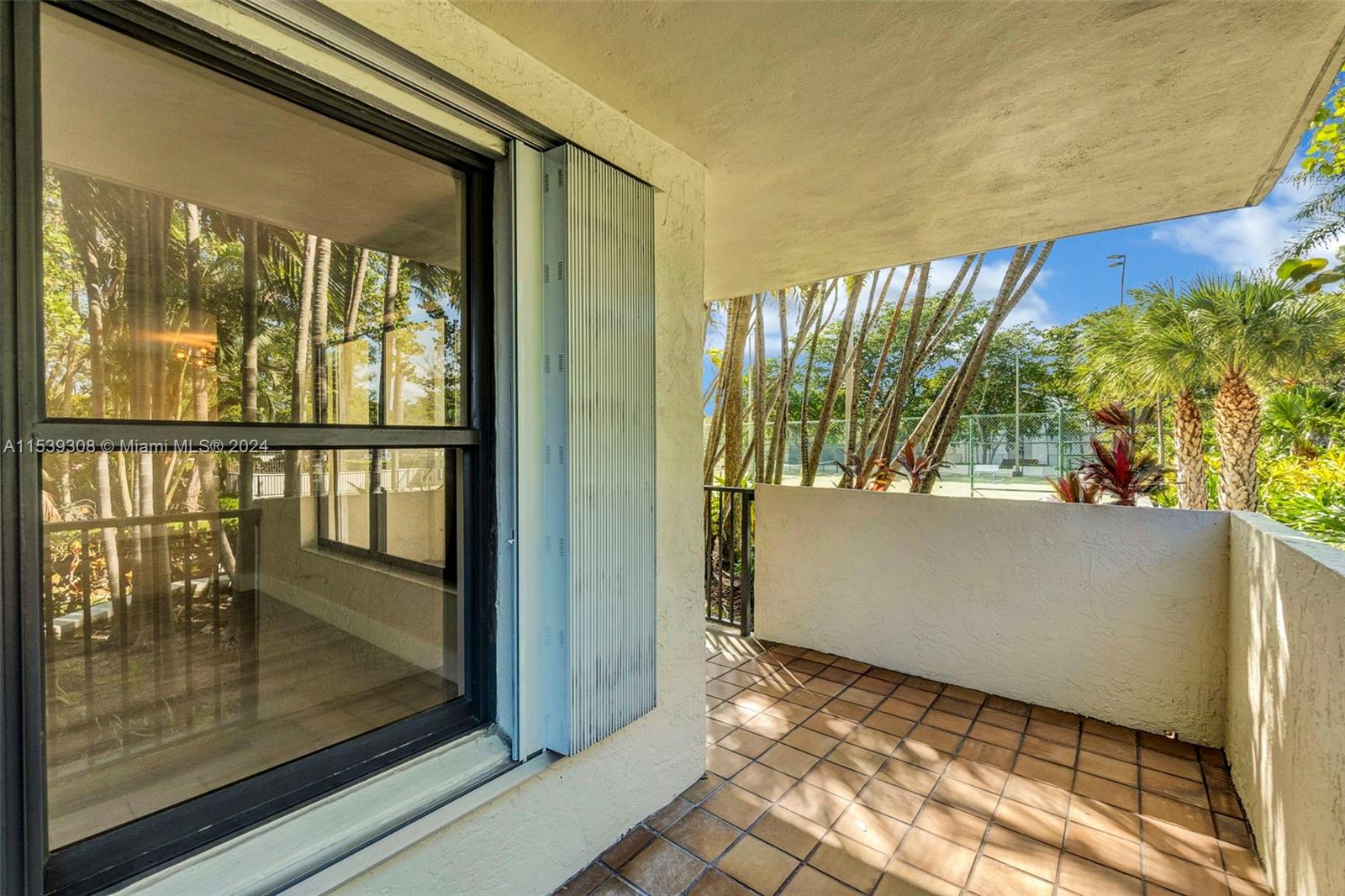 3200 Port Royale Dr N, Fort Lauderdale, FL, 33308 United States, 2 Bedrooms Bedrooms, ,2 BathroomsBathrooms,Residential,For Sale,Port Royale Dr N,A11539308