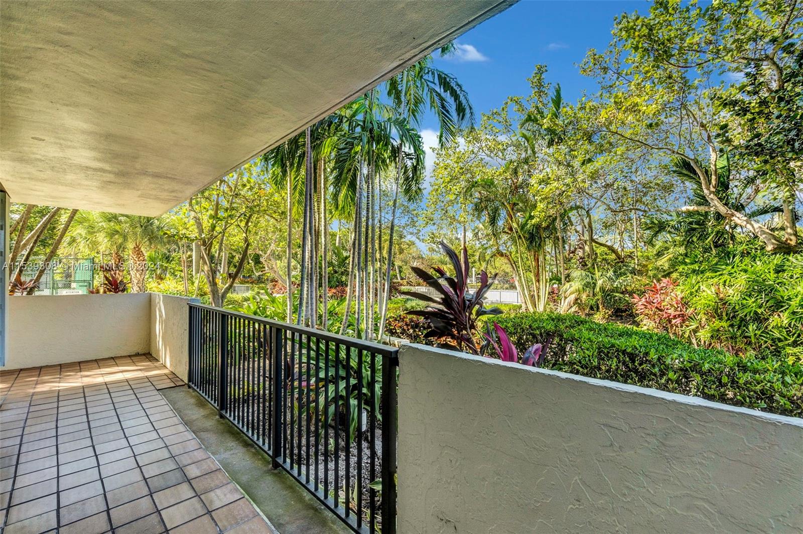 3200 Port Royale Dr N, Fort Lauderdale, FL, 33308 United States, 2 Bedrooms Bedrooms, ,2 BathroomsBathrooms,Residential,For Sale,Port Royale Dr N,A11539308