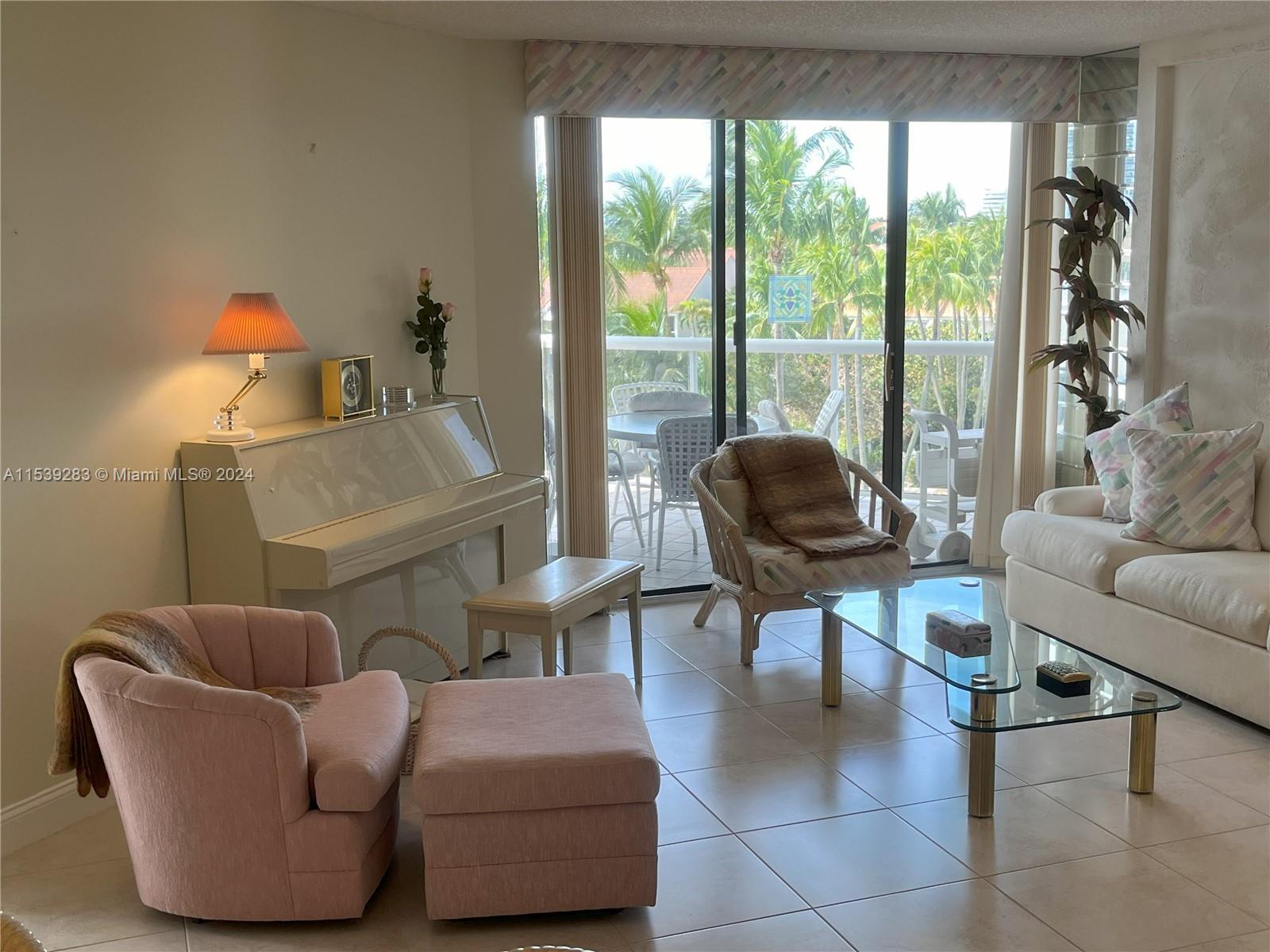 3610 Yacht Club Dr 409, Aventura, Florida 33180, 3 Bedrooms Bedrooms, ,2 BathroomsBathrooms,Residential,For Sale,3610 Yacht Club Dr 409,A11539283