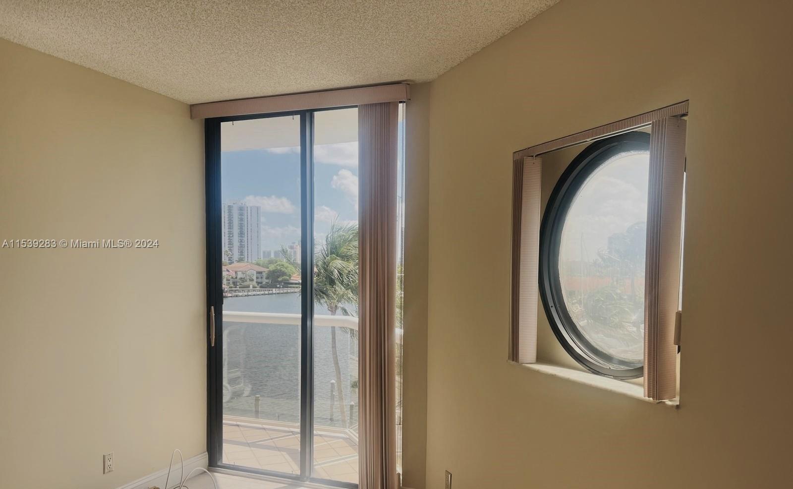 3610 Yacht Club Dr 409, Aventura, Florida 33180, 3 Bedrooms Bedrooms, ,2 BathroomsBathrooms,Residential,For Sale,3610 Yacht Club Dr 409,A11539283