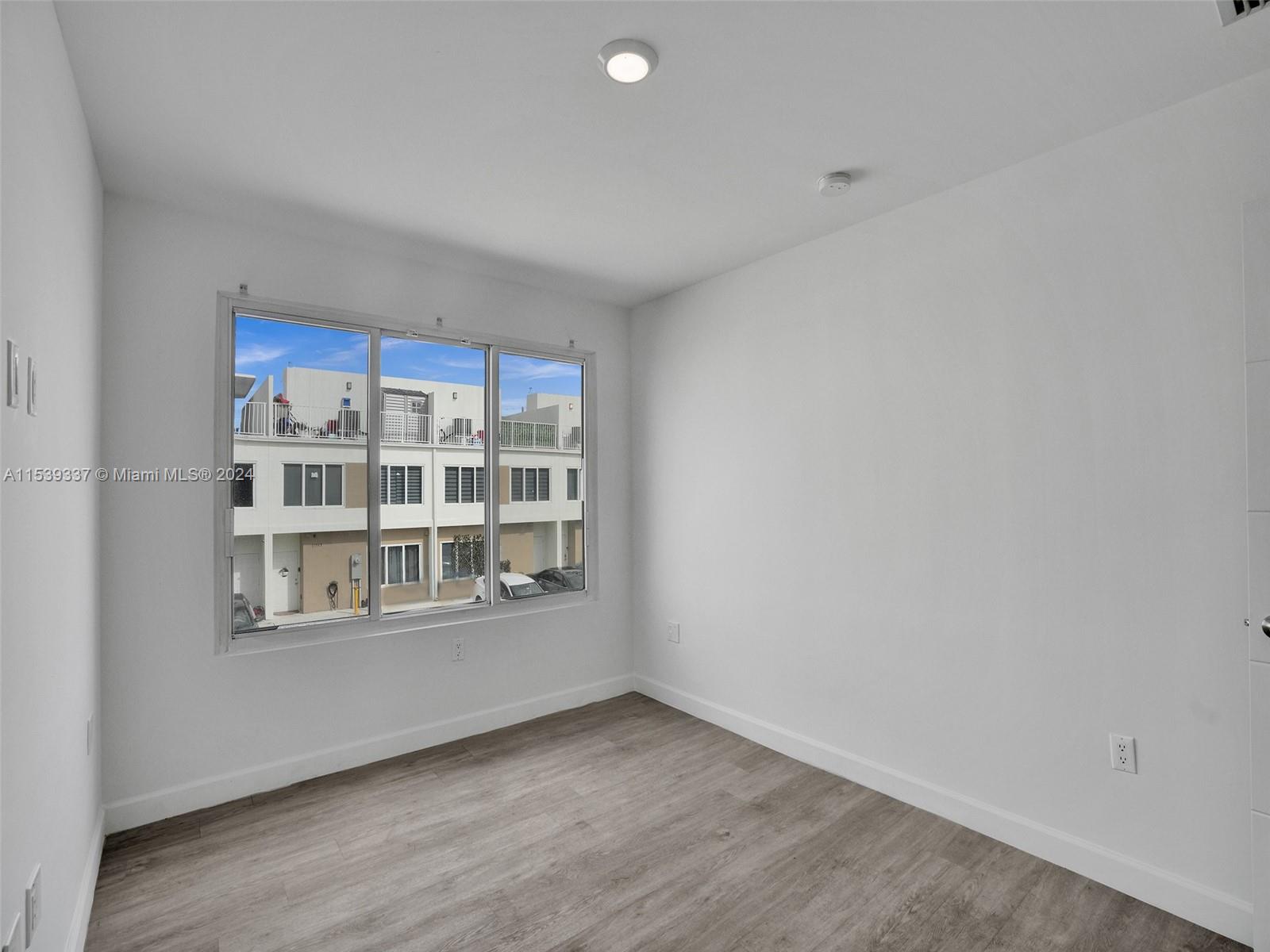 13946 SW 259th Way 13946, Homestead, Florida 33032, 4 Bedrooms Bedrooms, ,3 BathroomsBathrooms,Residential,For Sale,13946 SW 259th Way 13946,A11539337