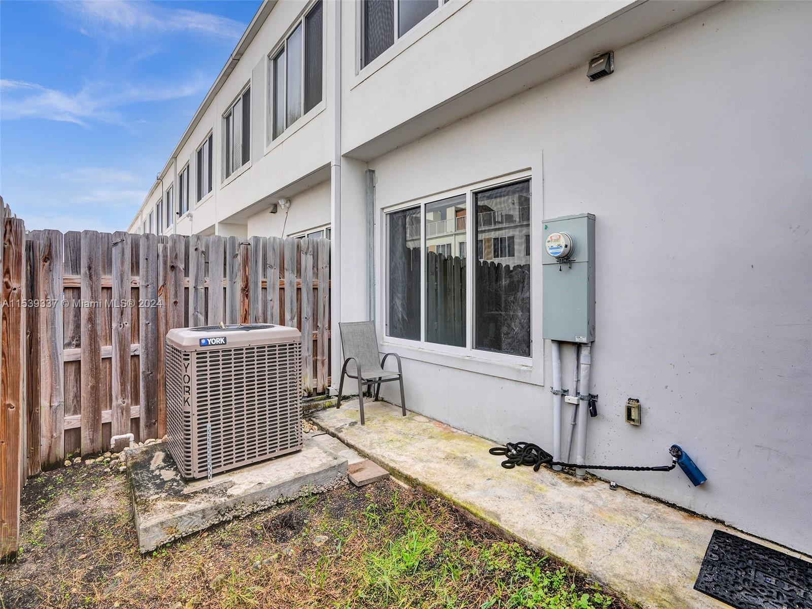 13946 SW 259th Way 13946, Homestead, Florida 33032, 4 Bedrooms Bedrooms, ,3 BathroomsBathrooms,Residential,For Sale,13946 SW 259th Way 13946,A11539337