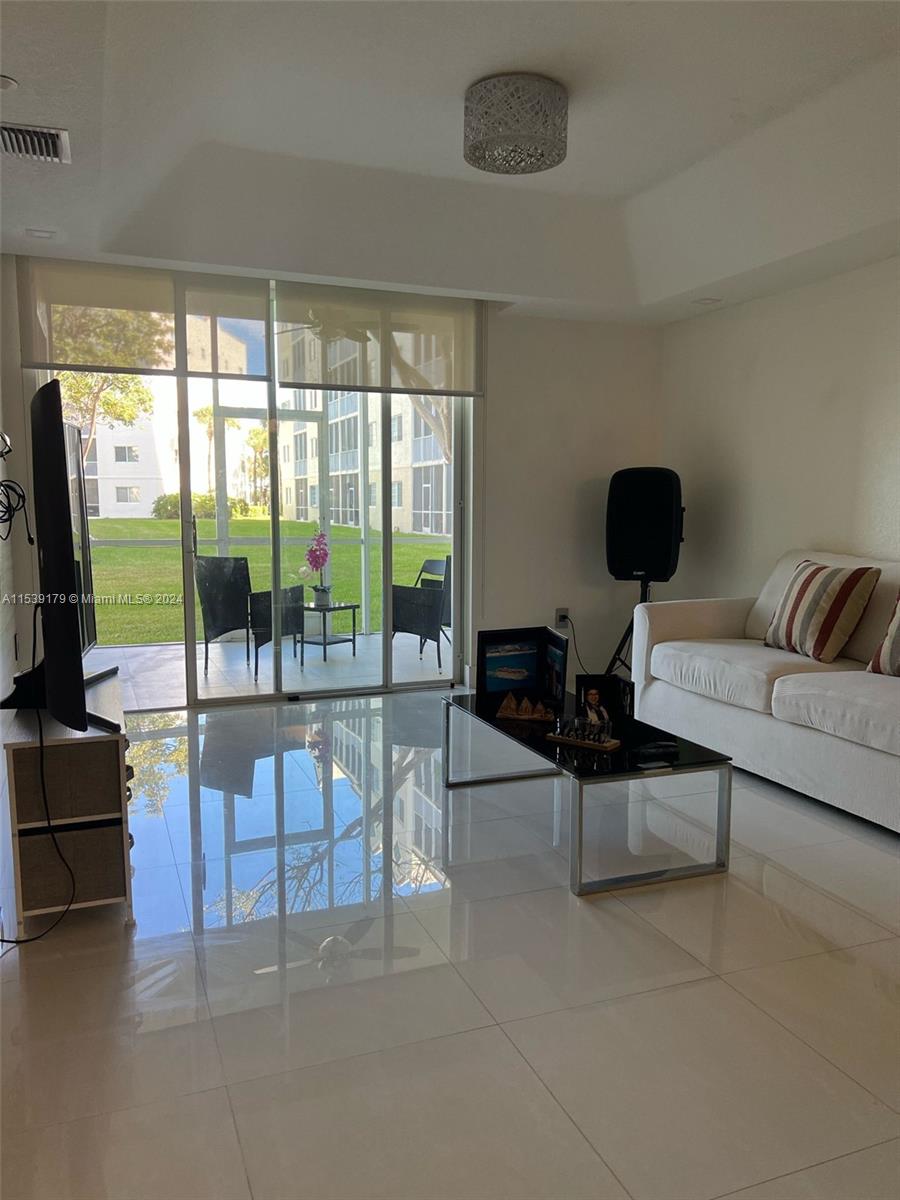 Photo of 10710 NW 66th St 106, Doral, FL 33178