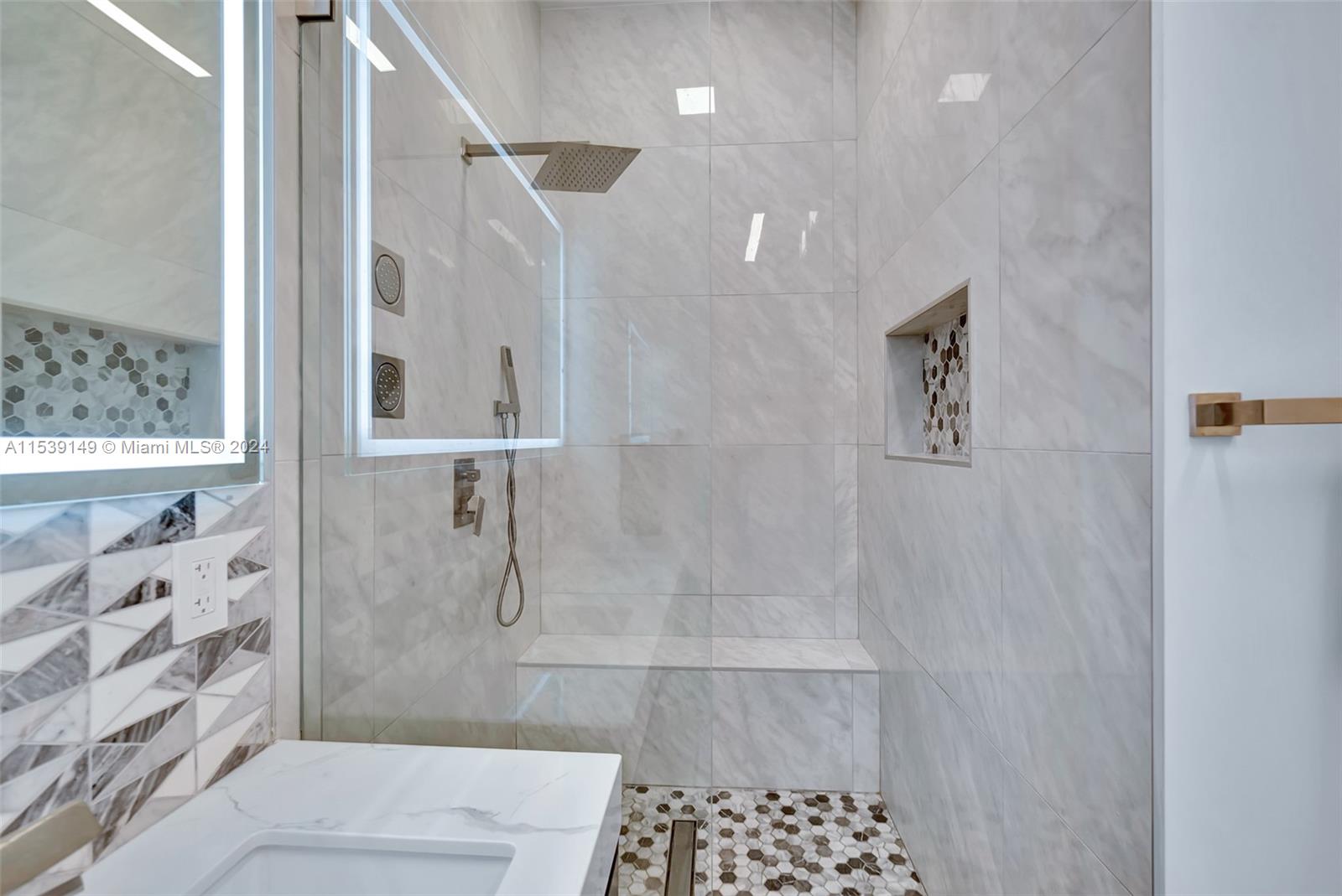 480 NE 30th St 104, Miami, Florida 33137, 1 Bedroom Bedrooms, ,2 BathroomsBathrooms,Residential,For Sale,480 NE 30th St 104,A11539149