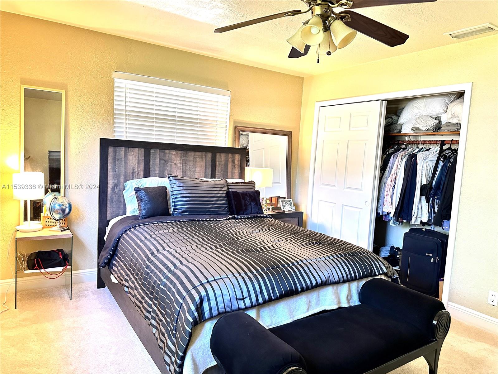Listing Photo 12