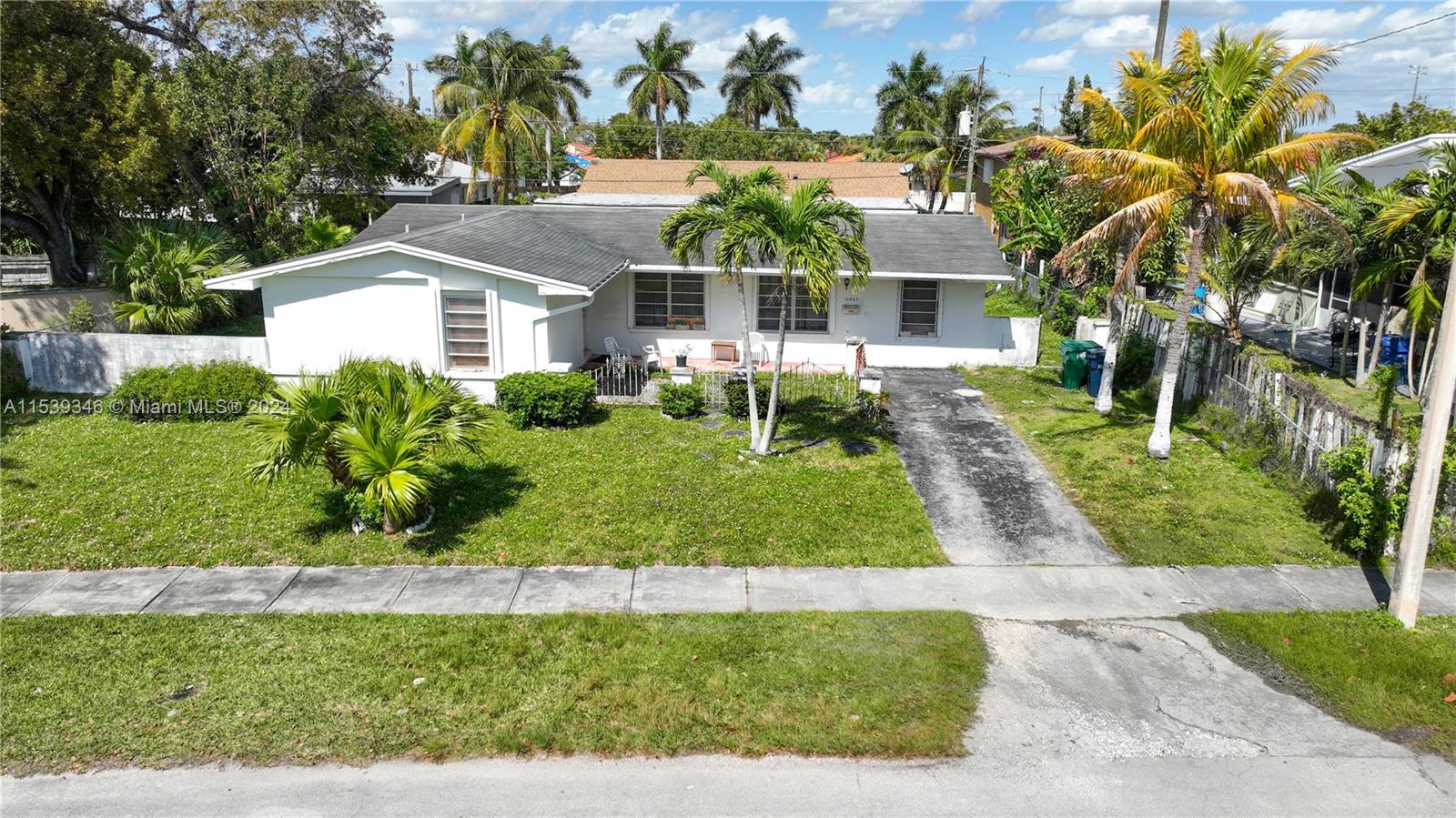 10823 SW 161st St  For Sale A11539346, FL