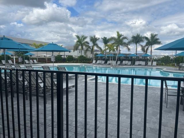 2606 SE 10th St 2606, Homestead, Florida 33035, 3 Bedrooms Bedrooms, ,2 BathroomsBathrooms,Residentiallease,For Rent,2606 SE 10th St 2606,A11539421