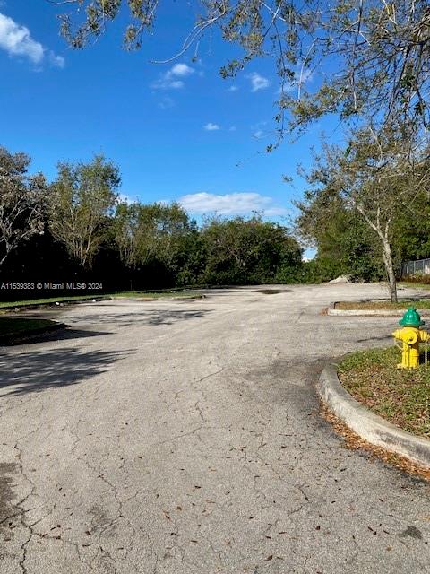 6950  Stirling Rd  For Sale A11539383, FL