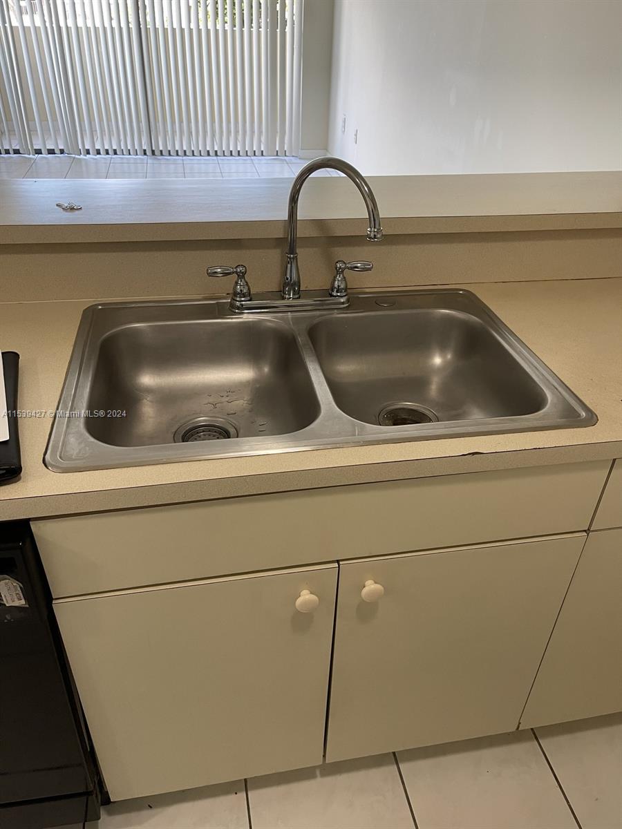 8002 SW 149th Ave B211, Miami, Florida 33193, 2 Bedrooms Bedrooms, ,2 BathroomsBathrooms,Residentiallease,For Rent,8002 SW 149th Ave B211,A11539427