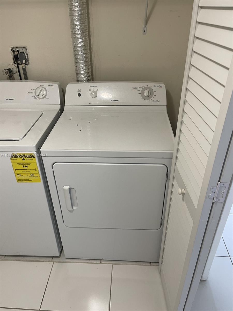 8002 SW 149th Ave B211, Miami, Florida 33193, 2 Bedrooms Bedrooms, ,2 BathroomsBathrooms,Residentiallease,For Rent,8002 SW 149th Ave B211,A11539427