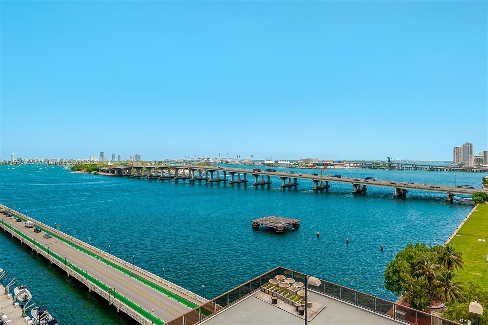 555 NE 15th St 12K, Miami, Florida 33132, 1 Bedroom Bedrooms, ,1 BathroomBathrooms,Residential,For Sale,555 NE 15th St 12K,A11539429