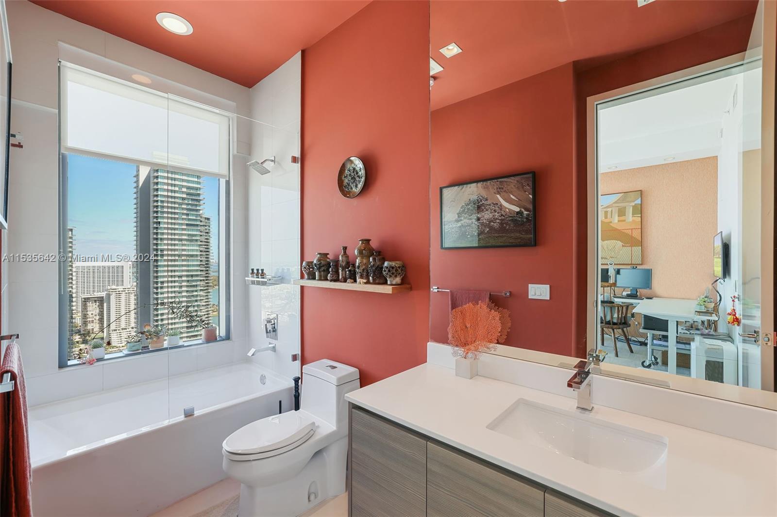 460 NE 28th St 4001, Miami, Florida 33137, 4 Bedrooms Bedrooms, ,4 BathroomsBathrooms,Residential,For Sale,460 NE 28th St 4001,A11535642