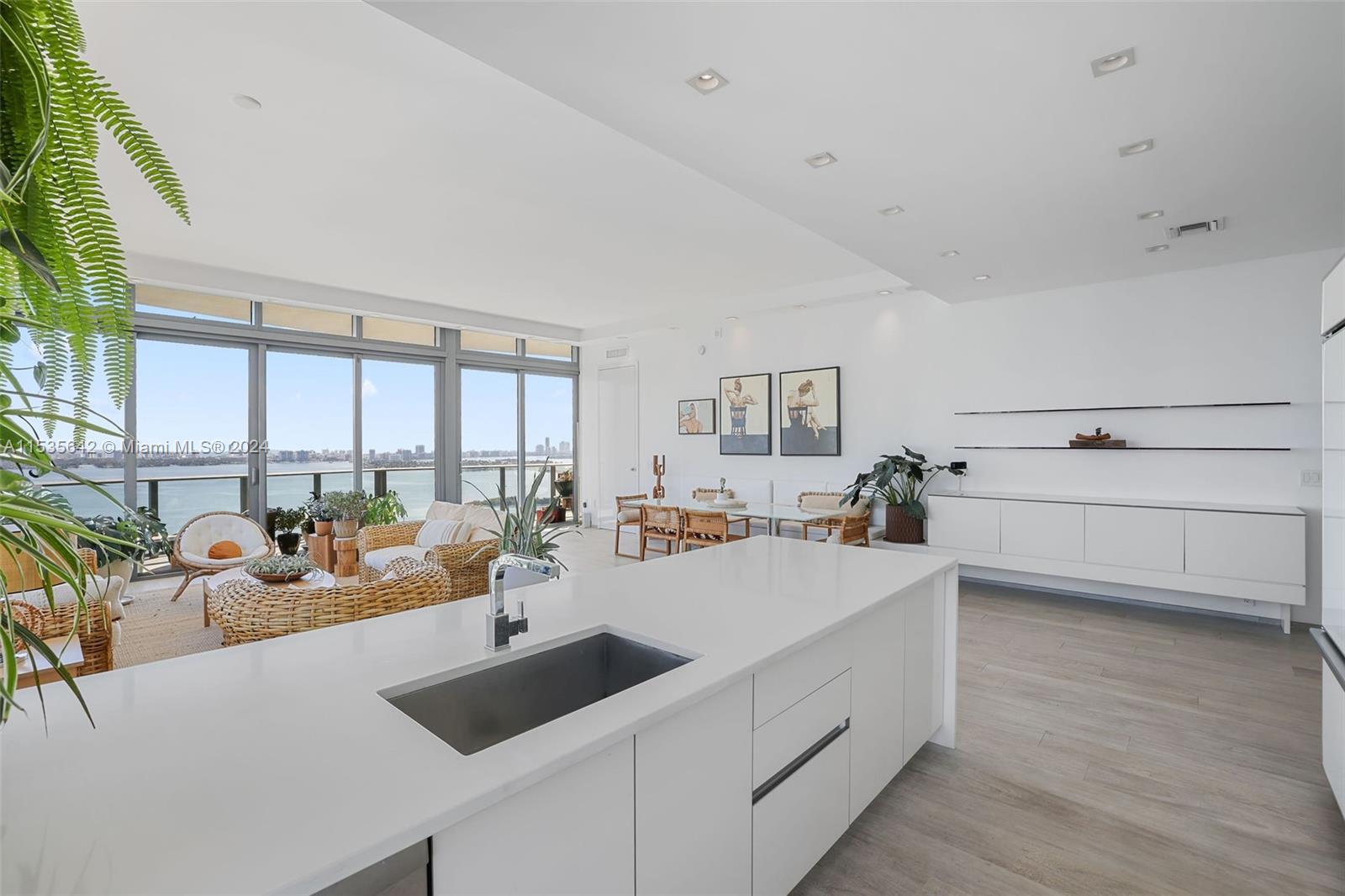 460 NE 28th St 4001, Miami, Florida 33137, 4 Bedrooms Bedrooms, ,4 BathroomsBathrooms,Residential,For Sale,460 NE 28th St 4001,A11535642