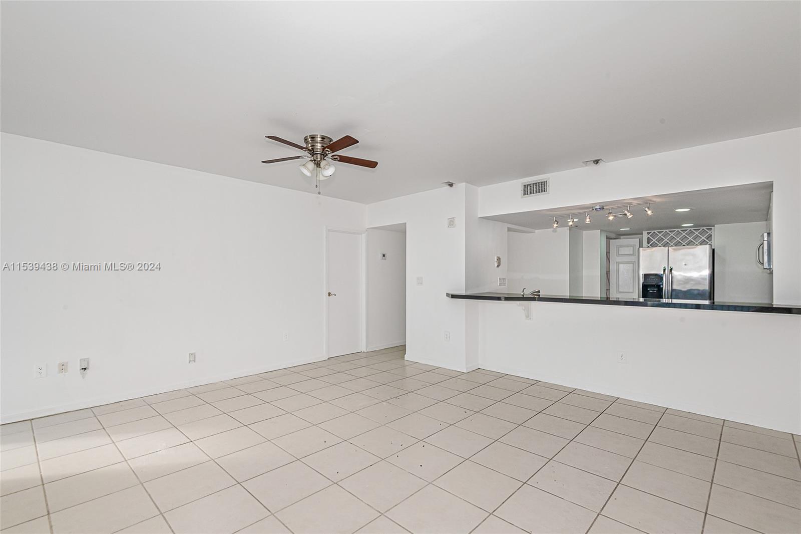 555 NE 15th St 603, Miami, Florida 33132, 1 Bedroom Bedrooms, ,1 BathroomBathrooms,Residential,For Sale,555 NE 15th St 603,A11539438