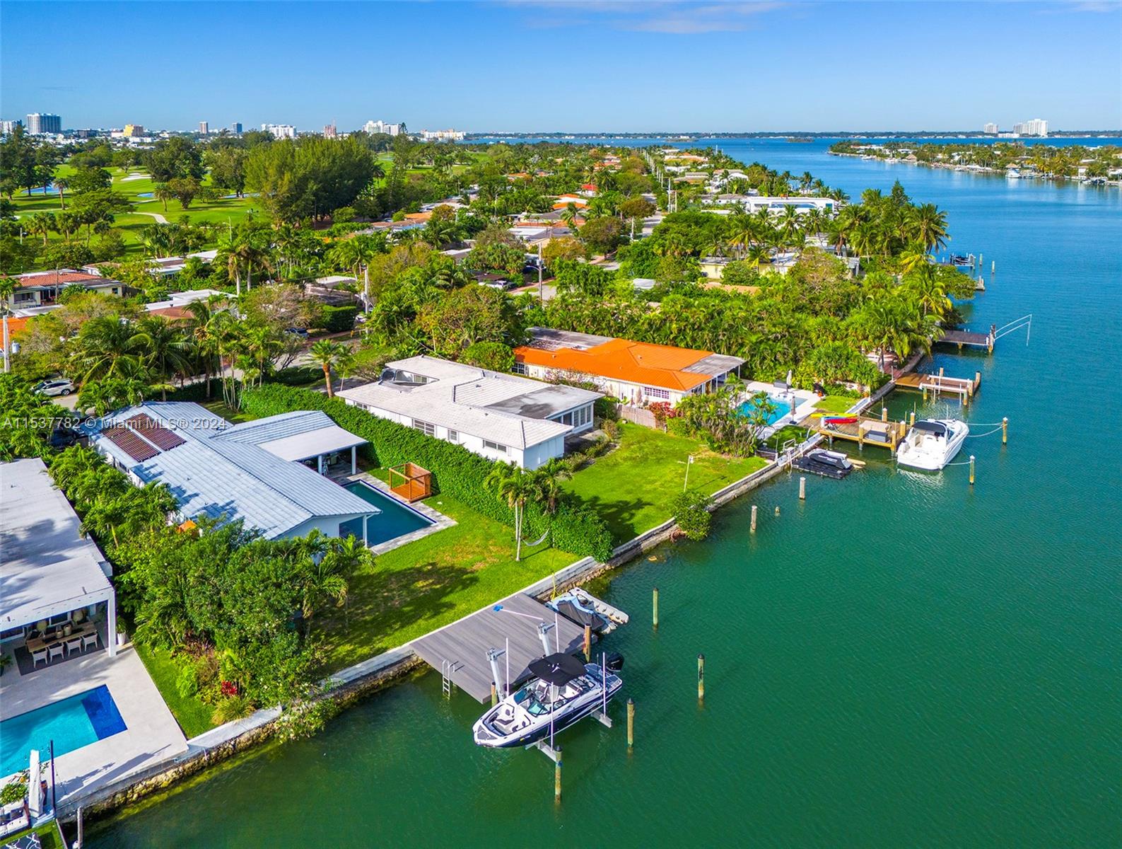 235 N Shore Dr, Miami Beach, Florida 33141, 3 Bedrooms Bedrooms, ,2 BathroomsBathrooms,Residential,For Sale,235 N Shore Dr,A11537782