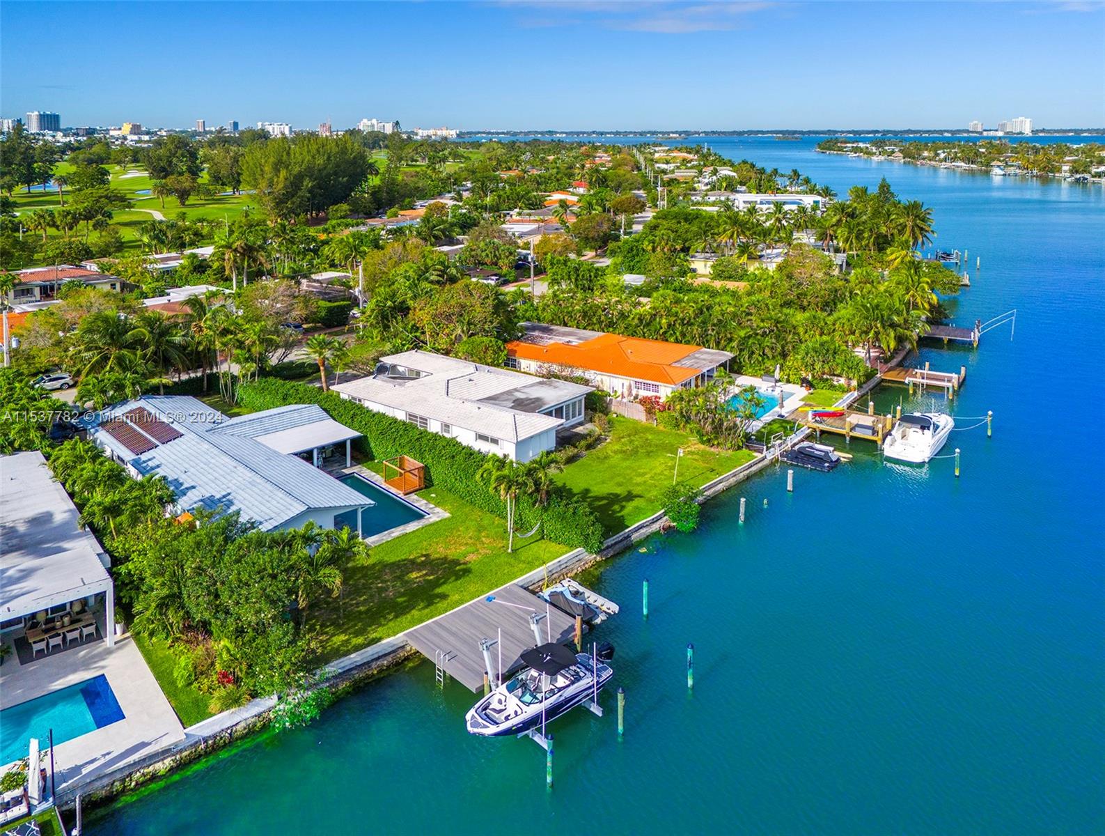 235 N Shore Dr, Miami Beach, Florida 33141, 3 Bedrooms Bedrooms, ,2 BathroomsBathrooms,Residential,For Sale,235 N Shore Dr,A11537782