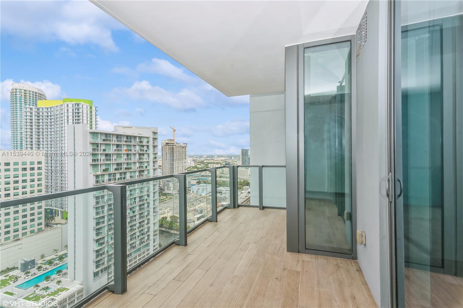 88 SW 7th St 2508, Miami, Florida 33130, 1 Bedroom Bedrooms, ,1 BathroomBathrooms,Residential,For Sale,88 SW 7th St 2508,A11539440