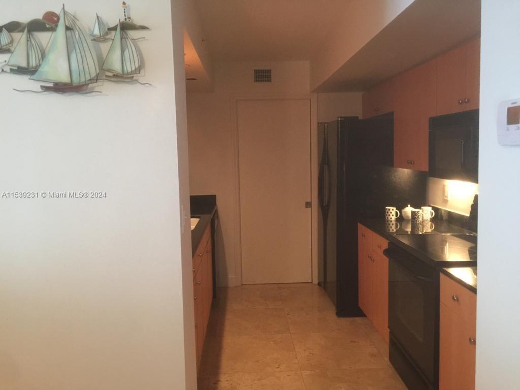 6917 Collins Ave 1506, Miami Beach, Florida 33141, 1 Bedroom Bedrooms, ,1 BathroomBathrooms,Residentiallease,For Rent,6917 Collins Ave 1506,A11539231
