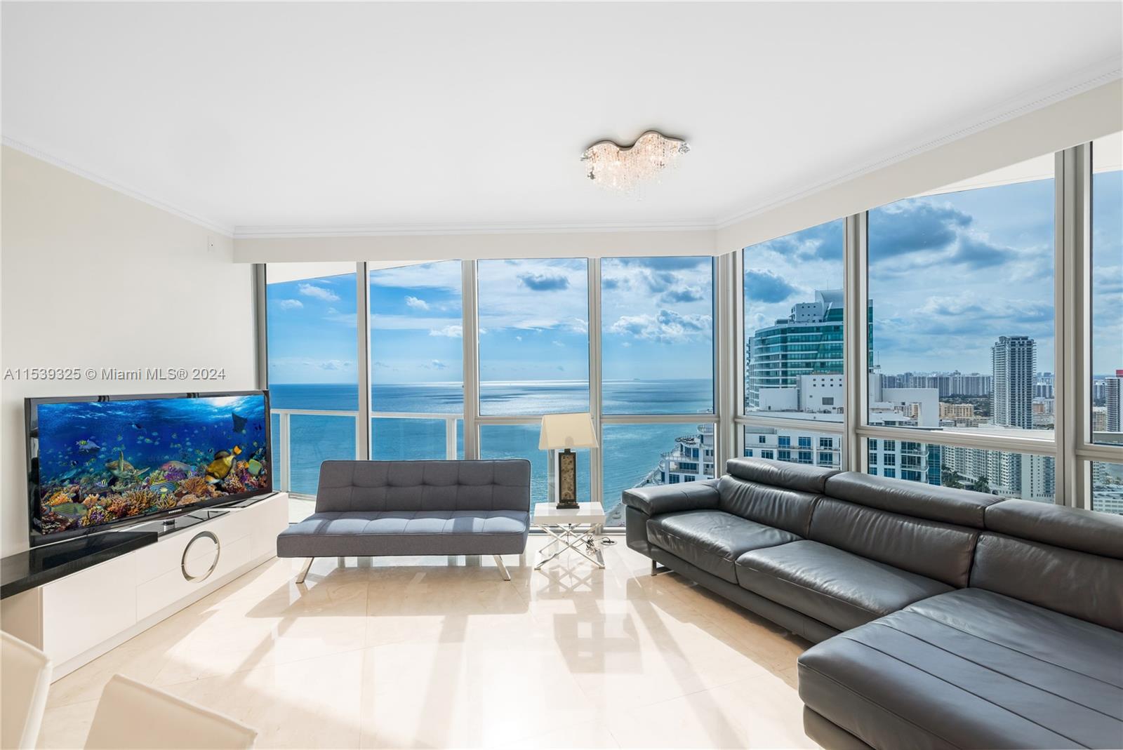 3101 S Ocean Dr 3506, Hollywood, Florida 33019, 3 Bedrooms Bedrooms, ,3 BathroomsBathrooms,Residential,For Sale,3101 S Ocean Dr 3506,A11539325